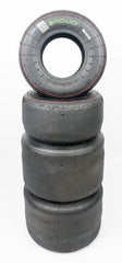 MOJO D2XX Rotax Max Slick Tyre Set