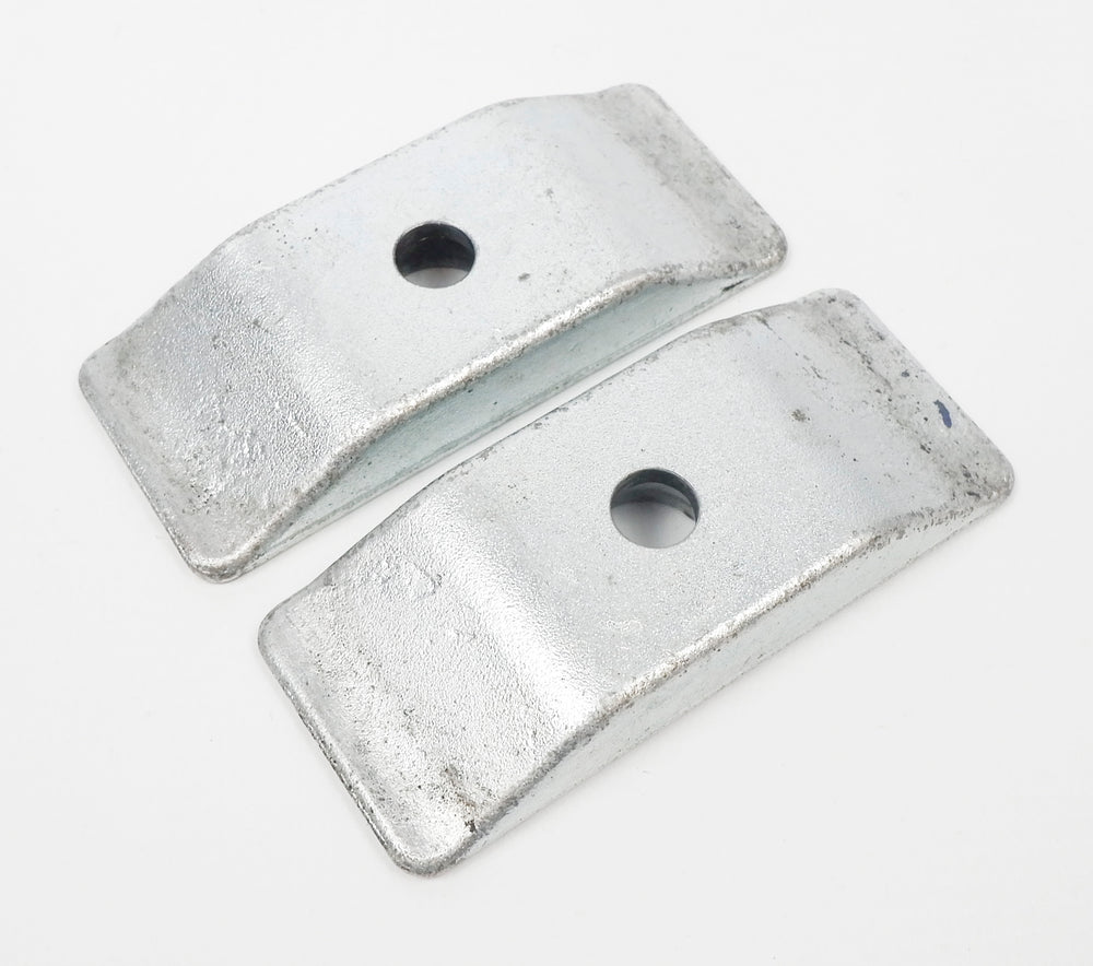 Pair of Flush Fitting Engine Mount Clamps 30mm x 92mm