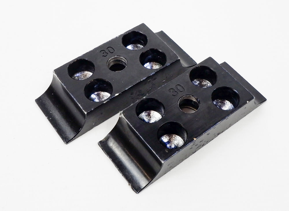 Pair of Flush Fitting Engine Mount Clamps 30mm x 92mm
