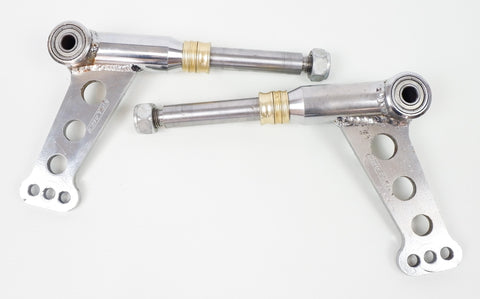 Gillard 17mm Stub Axle Set